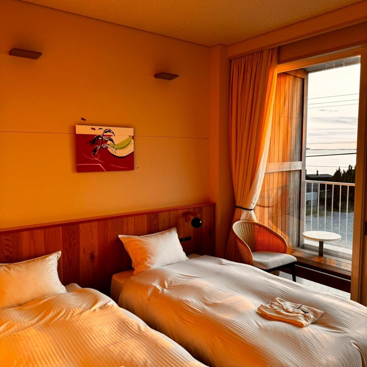 Kamome Slow Hotel The Compact Awaji Phòng bức ảnh